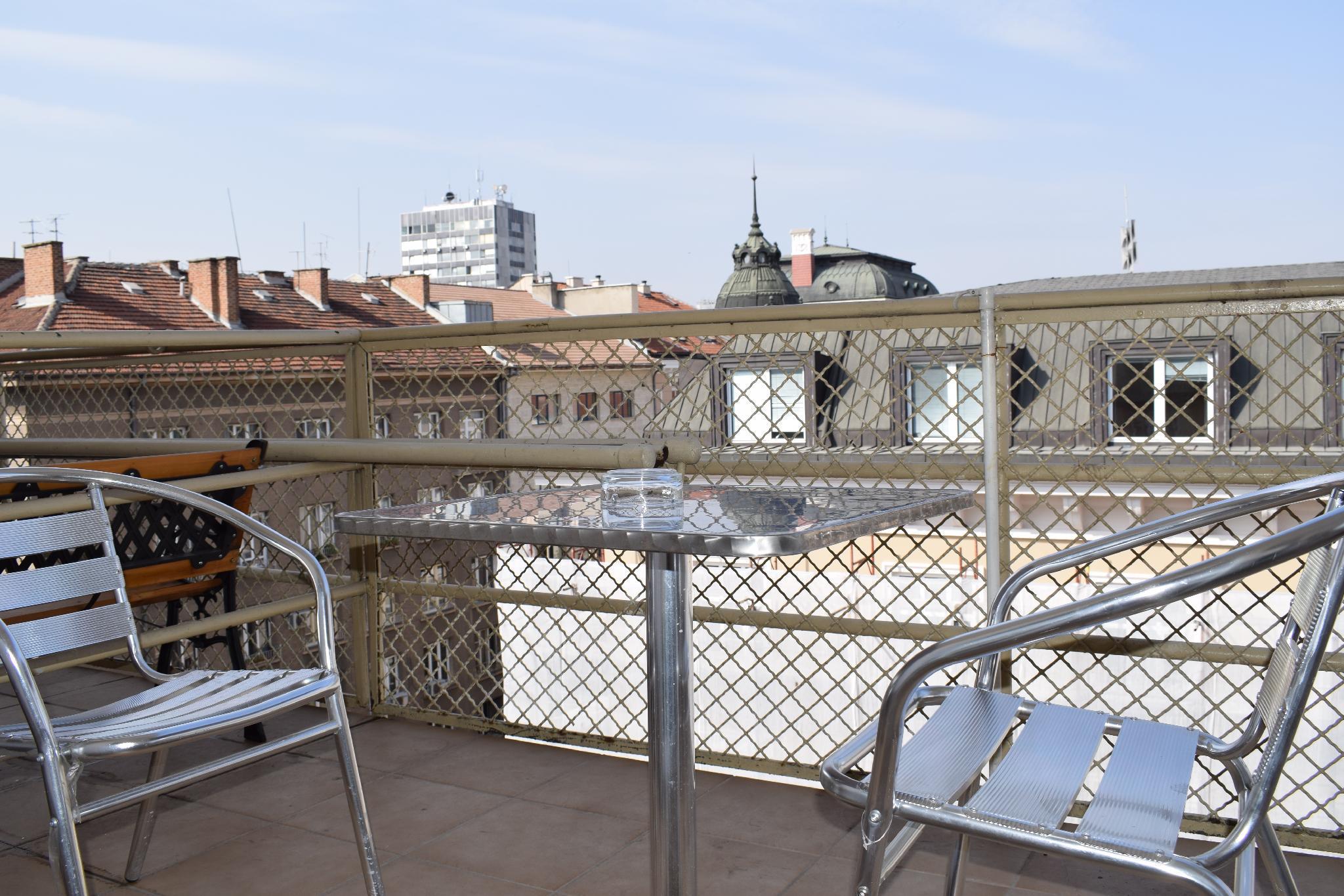 Slavyanska Beseda Hotel Sofia Exterior photo